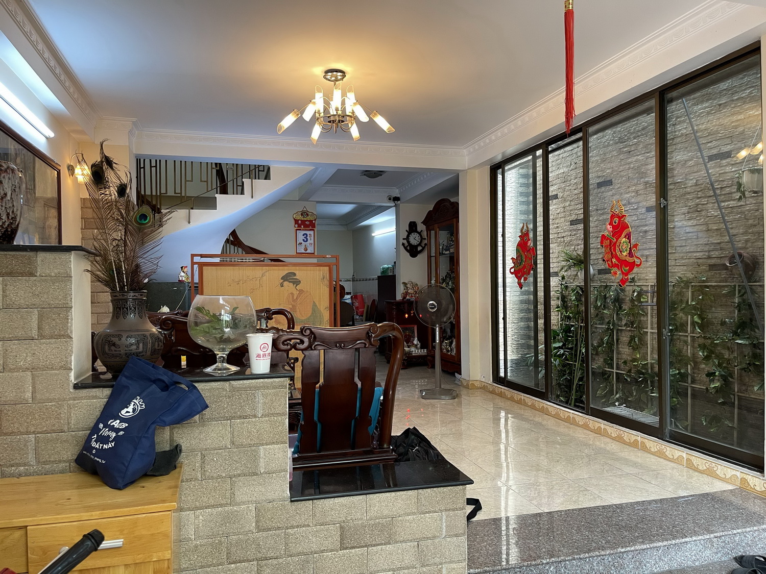 Nhà phố vườn tuyệt đẹp 4 lầu (5,3m x 15m) hẻm VIP Huỳnh Văn Bánh